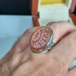 انگشتر نقره مردانه عقیق سرخ حکاکی دست استاد فتح عیار 925 - تصویر 2