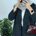 کت شلوار زنانه دیپلمات پرشیا مدل آسو رنگ مشکی سرمه ای طوسی سایز بزرگ - تصویر 4