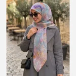 روسری نخ کاستوم طرح نازلی قواره بزرگ دور چرخ دوز مزونی - تصویر 6