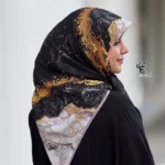 روسری نخی کاستوم سیتو طرح رزین 3 قواره 110 سفید سرخابی مشکی طلایی - تصویر 8